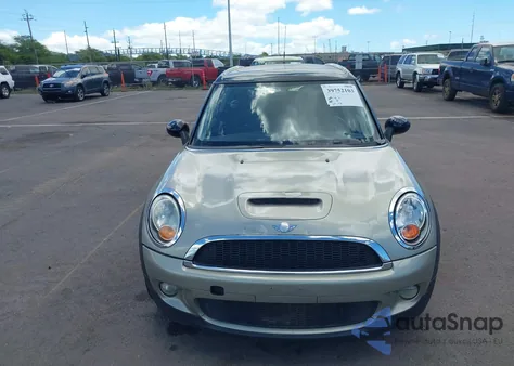 2008 Mini Cooper S Clubman из США, поврежденный, VIN WMWMM33518TP71900